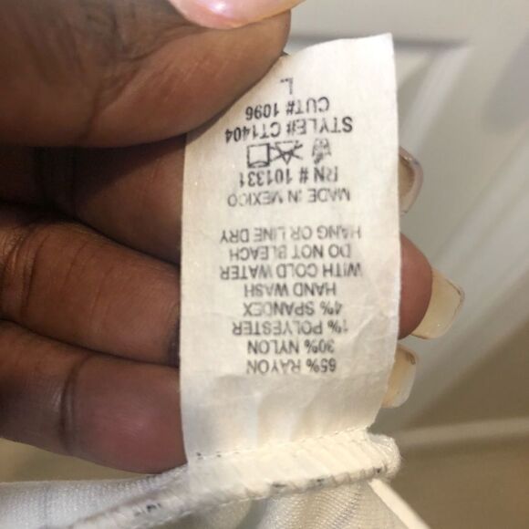 Charlotte Russe front tie crop top with attached long sleeves, large - Picture 7 of 10